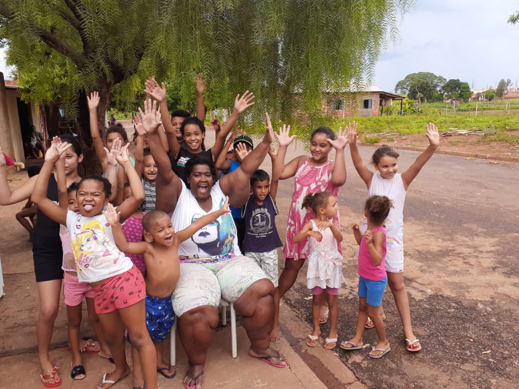 Projeto Social Mãos que Brilham em Castilho