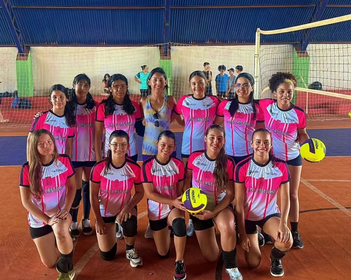 Voleibol feminino de Castilho brilha em Selvíria: vitória e destaque na categoria Sub-16