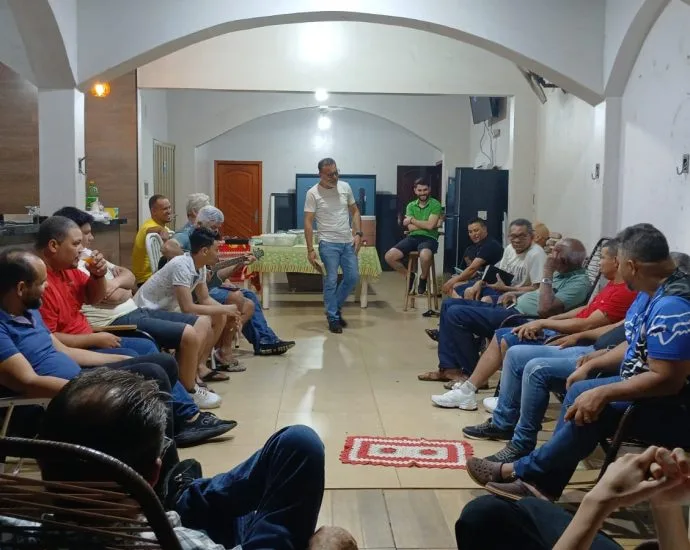 Encontro dos Homens da IARC Church Castilho reúne fiéis e promove comunhão com Leitão no Tacho