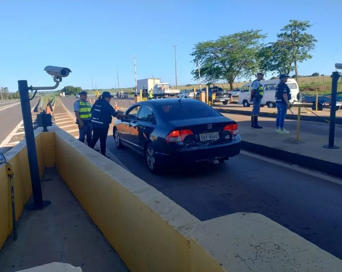 Operação flagra motoristas embriagados em rodovia durante feriado