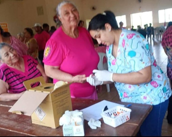 Grupo reviver de castilho encerra outubro rosa com foco na prevenção