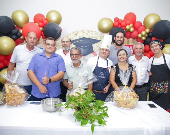 Prefeitura de castilho forma novos padeiros em parceria com o senai Prefeitura de castilho forma novos padeiros em parceria com o senai