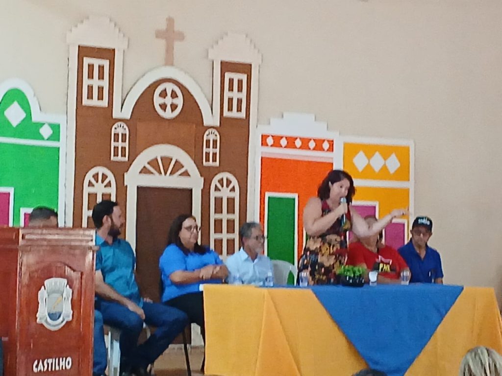 EXCLUSIVO: Vice-prefeito João Gabriel detalha próximos passos para o Parque Ecológico em Castilho na Cachoeirinha e explica como funcionará o assentamento das novas famílias EXCLUSIVO: Vice-prefeito João Gabriel detalha próximos passos para o Parque Ecológico em Castilho na Cachoeirinha e explica como funcionará o assentamento das novas famílias