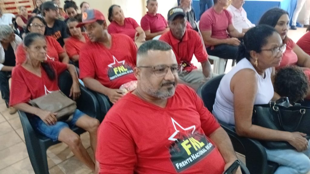 EXCLUSIVO: Vice-prefeito João Gabriel detalha próximos passos para o Parque Ecológico em Castilho na Cachoeirinha e explica como funcionará o assentamento das novas famílias EXCLUSIVO: Vice-prefeito João Gabriel detalha próximos passos para o Parque Ecológico em Castilho na Cachoeirinha e explica como funcionará o assentamento das novas famílias