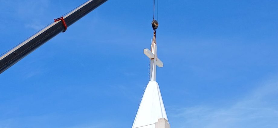 Cúpula da Paróquia São José de Castilho: 7 Fatos sobre a Troca Histórica da Estrutura Sagrada