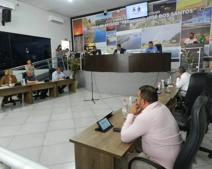 CAMARA DE VEREADORE DE CASTILHO: 7 BASTIDORES QUE MUDAM A CIDADE