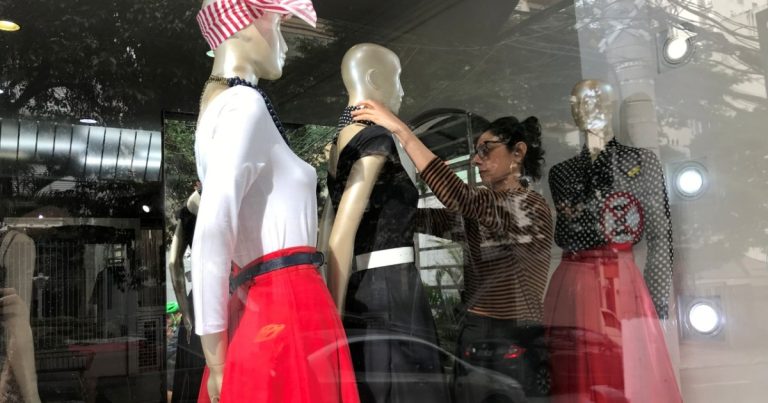 ÍNDICE DE CONFIANÇA DO CONSUMIDOR CAI 1,8 PONTO