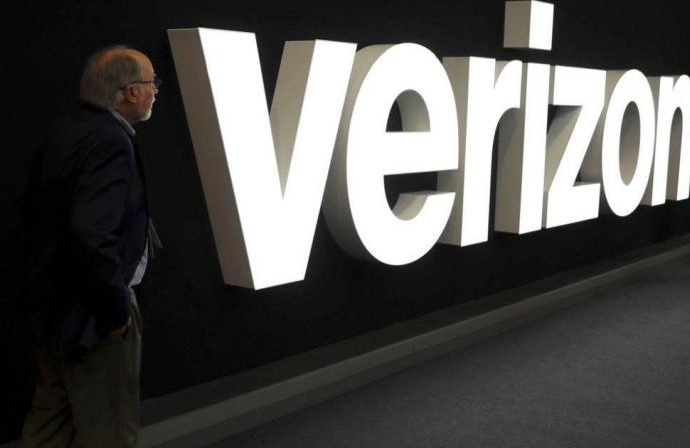 VERIZON: LUCRO CAI PARA US$ 2,34 BILHÕES NO 4º TRIMESTRE