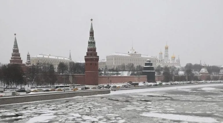PUTIN E ZELENSKY: POSSÍVEL ENCONTRO EM MOSCOU