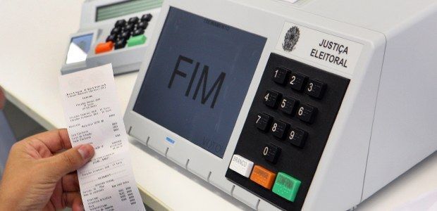 ELEITORES CÉTICOS: A FORÇA NO CENÁRIO POLÍTICO BRASILEIRO ELEITORES CÉTICOS: A FORÇA NO CENÁRIO POLÍTICO BRASILEIRO