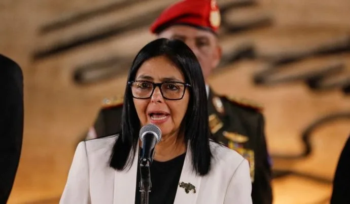 VENEZUELA NÃO ESTÁ SUBORDINADA AOS EUA, DIZ RODRÍGUEZ