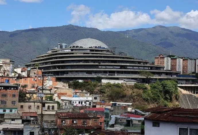 EL HELICOIDE: O LUGAR QUE SE TORNOU SIMBOLO DE TORTURA EL HELICOIDE: O LUGAR QUE SE TORNOU SIMBOLO DE TORTURA