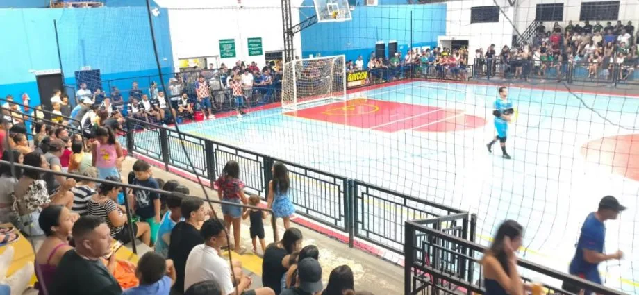 FUTSAL DE FÉRIAS: R$ 10 MIL EM PREMIAÇÕES EM CASTILHO