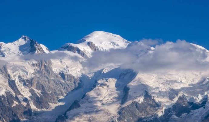 INCÊNDIO EM HOTEL NOS ALPES: O QUE VOCÊ PRECISA SABER INCÊNDIO EM HOTEL NOS ALPES: O QUE VOCÊ PRECISA SABER
