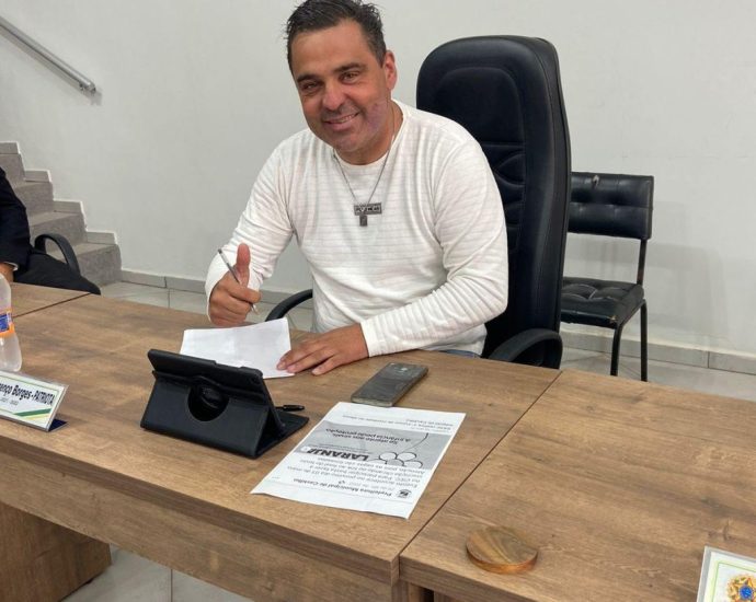 ATENDIMENTO EXCLUSIVO A AUTISTAS: EMENDA DE R$ 141 MIL ATENDIMENTO EXCLUSIVO A AUTISTAS: EMENDA DE R$ 141 MIL