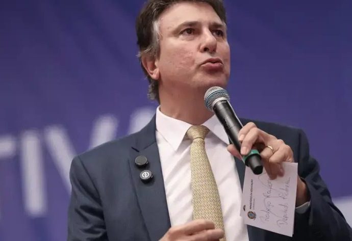 HADDAD: CANDIDATURA É UM DEVER PARA O BRASIL HADDAD: CANDIDATURA É UM DEVER PARA O BRASIL