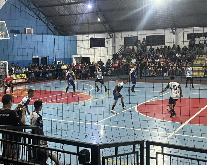 CONVENIÊNCIA DO TITI DESTACA-SE NO FUTSAL EM CASTILHO