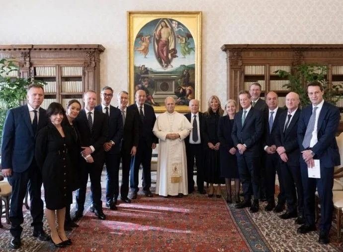 ENERGIA: PAPA RECEBE EMPRESÁRIOS DA AMÉRICA LATINA