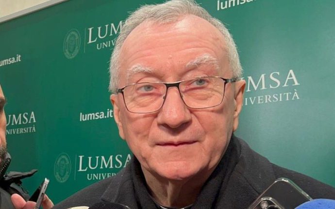 PAROLIN: VIOLÊNCIA INACEITÁVEL EM MINNEAPOLIS