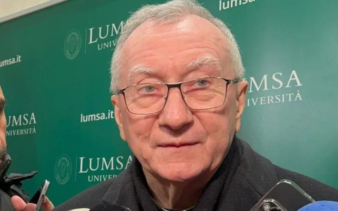 PAROLIN: VIOLÊNCIA INACEITÁVEL EM MINNEAPOLIS