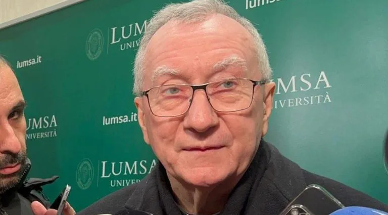 PAROLIN: VIOLÊNCIA INACEITÁVEL EM MINNEAPOLIS