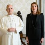 PAPA RECEBE PRESIDENTE DO PARLAMENTO EUROPEU