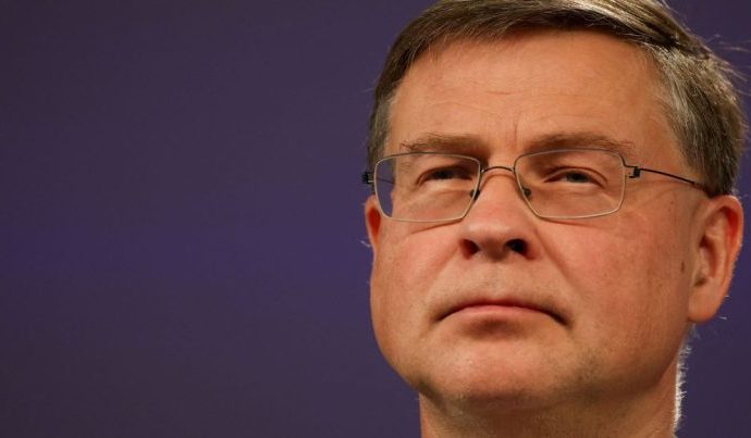 EURO DIGITAL: A SOLUÇÃO PARA A AUTONOMIA ECONÔMICA