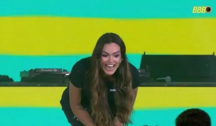 BBB 26: FILHA DE KELLY KEY BRILHA NO PALCO