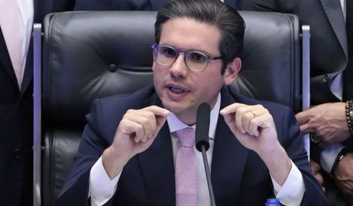 PEC DA SEGURANÇA: OUVINDO PARTIDOS E O GOVERNO