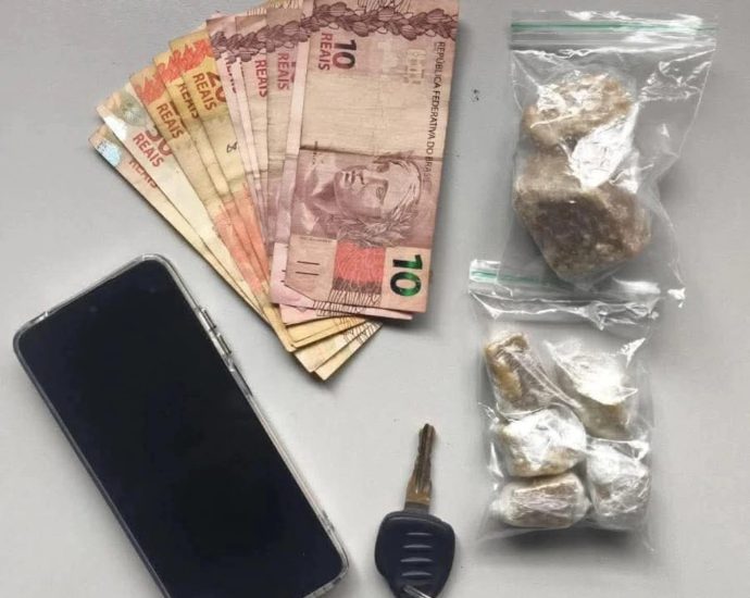 TRÁFICO DE DROGAS: MULHERES SÃO PRESAS EM LAVÍNIA