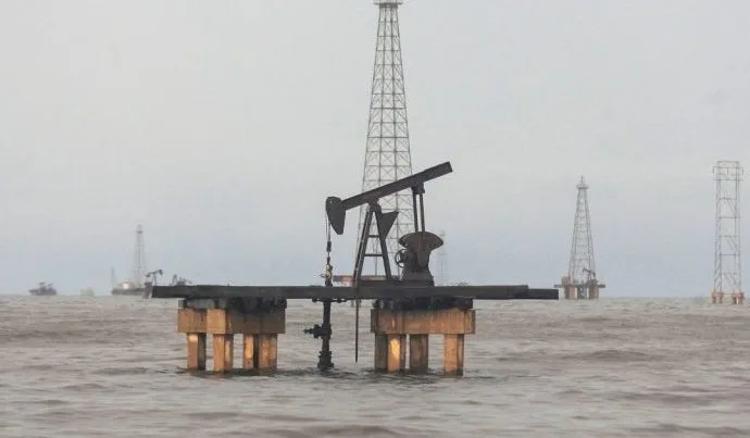 PETRÓLEO: VENEZUELA ABRE SETOR A EMPRESAS ESTRANGEIRAS