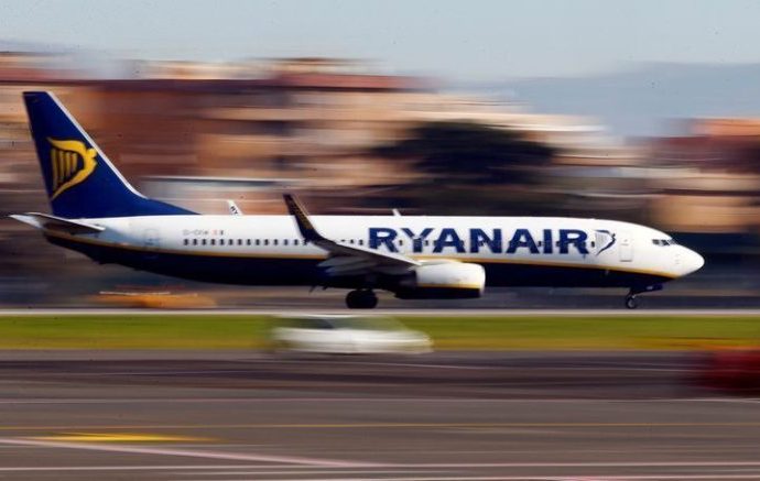RYANAIR AUMENTA PROJEÇÕES DE TRÁFEGO AÉREO EM 2026