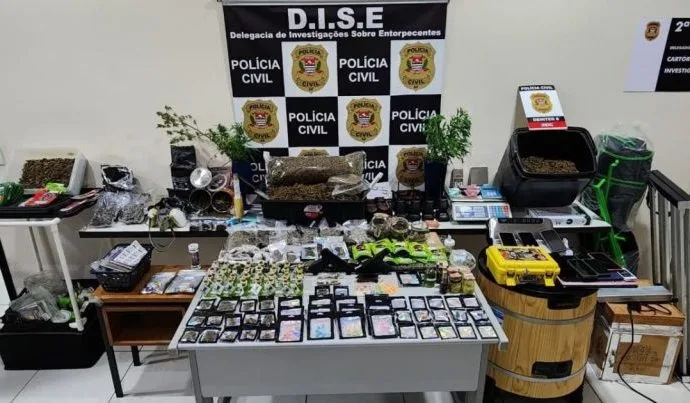 MACONHA GOURMET: LABORATÓRIO DE DROGAS DESMONTADO EM SP