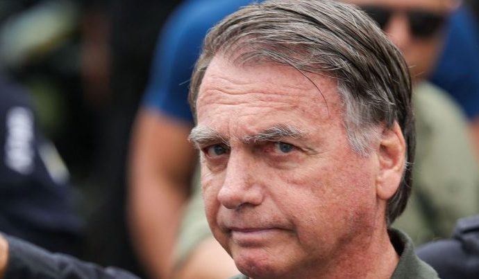 ADAPTAÇÃO NA PRISÃO: BOLSONARO RELATA BONS RESULTADOS ADAPTAÇÃO NA PRISÃO: BOLSONARO RELATA BONS RESULTADOS