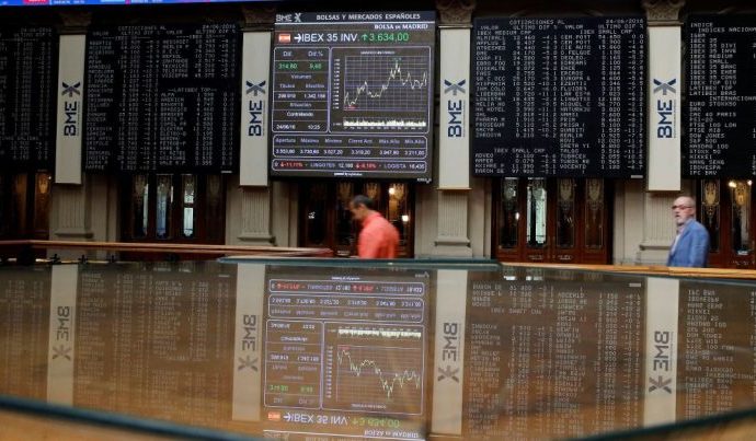 Mercados Europeus Encerram em Direções Opostas com Impacto de Tarifas dos EUA