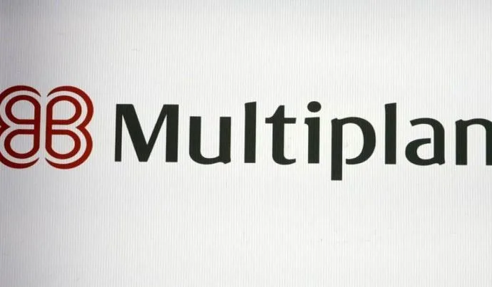 MULTIPLAN: REFORMA E EXPANSÃO DOS SHOPPINGS BRASILEIROS MULTIPLAN: REFORMA E EXPANSÃO DOS SHOPPINGS BRASILEIROS