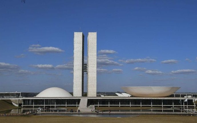 REDUÇÃO DA JORNADA 6×1: BENEFÍCIOS E DESONERAÇÃO