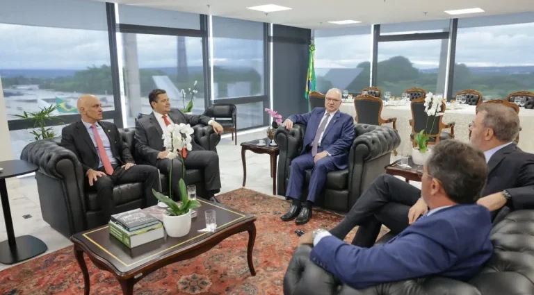 STF e Congresso Nacional Acordam sobre Regra de Transição para Penduricalhos