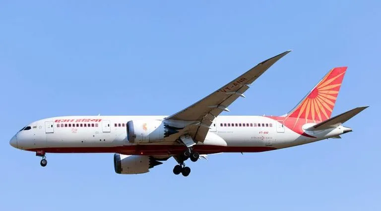 INSPEÇÃO EM BOEING DREAMLINER: SEGURANÇA EM FOCO