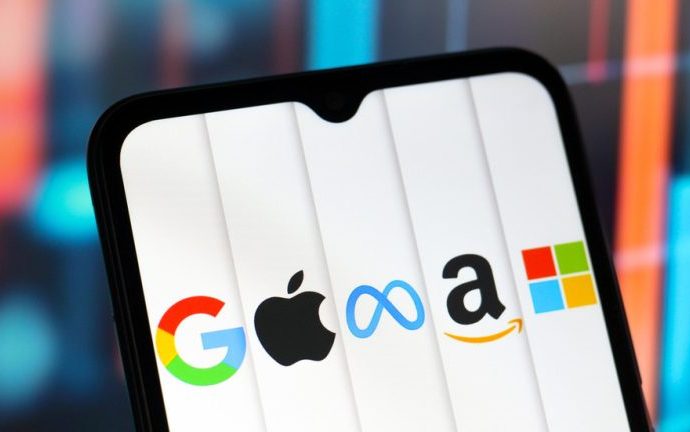 BIG TECH: A QUEDA DAS AÇÕES E O GASTO EM IA BIG TECH: A QUEDA DAS AÇÕES E O GASTO EM IA