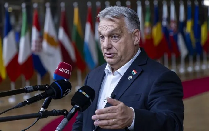 FAMÍLIAS HUNGARAS NO CENTRO DO DEBATE EUROPEU