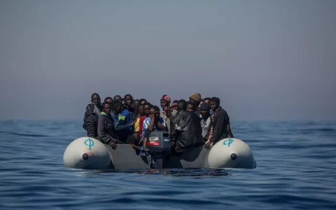 MIGRAÇÃO: TRAGÉDIA NO MEDITERRÂNEO AFETA FAMÍLIAS