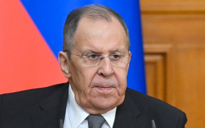 ALLEGATIONS OF EPSTEIN-RUSSIA TIES: UM ESCÂNDALO POLÍTICO