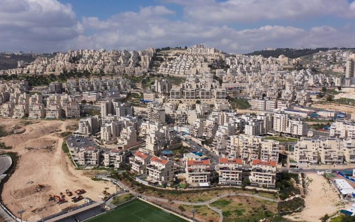 ISRAEL: DECISÃO SOBRE TERRAS NO WEST BANK GERA POLÊMICA ISRAEL: DECISÃO SOBRE TERRAS NO WEST BANK GERA POLÊMICA