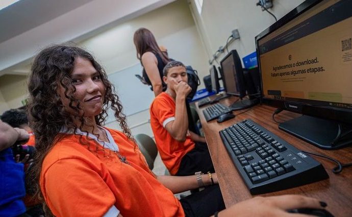 COMPUTADORES PARA INCLUSÃO: 145 NOVOS LABORATÓRIOS EM MS COMPUTADORES PARA INCLUSÃO: 145 NOVOS LABORATÓRIOS EM MS