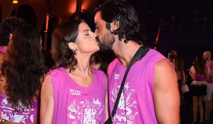 CARNAVAL DE SALVADOR: AGATHA MOREIRA E RODRIGO SIMAS BRILHAM