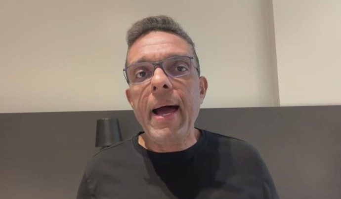 DIALOGAR COM A IGREJA: O QUE DIZ OTONI DE PAULA DIALOGAR COM A IGREJA: O QUE DIZ OTONI DE PAULA