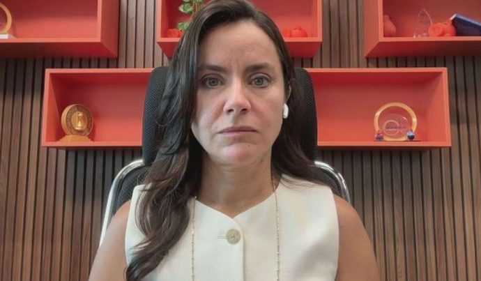 Cortes na Selic Dependem de Ajuste Fiscal, Afirma Economista-Chefe do Inter