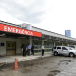 Viúva de ex-PM é baleada em esmalteria na Zona Oeste do Rio de Janeiro