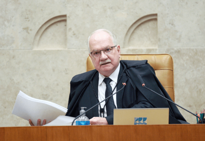 Penduricalhos e a Necessidade de Diálogo Institucional: A Visão de Fachin Penduricalhos e a Necessidade de Diálogo Institucional: A Visão de Fachin